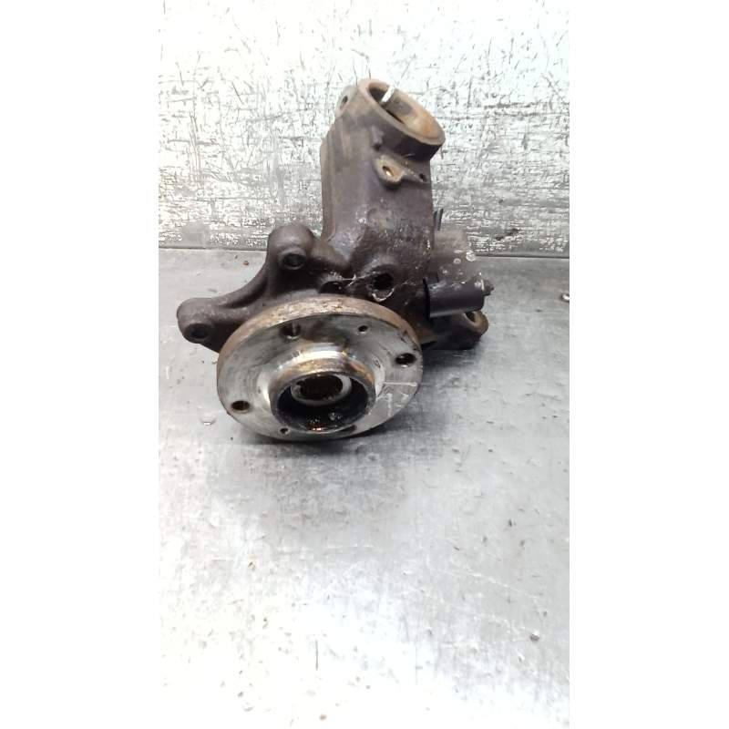 Recambio de mangueta delantera izquierda para peugeot 306 (7b, n3, n5) 1.6 referencia OEM IAM  16G 2000