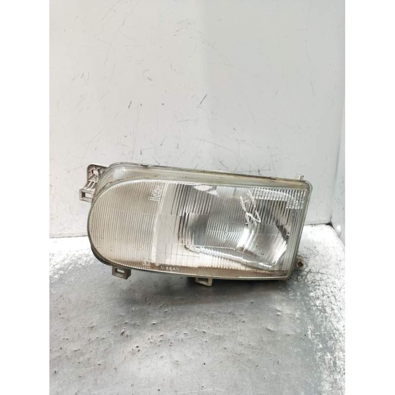 Recambio de faro izquierdo para nissan serena (c23) 2.3 d referencia OEM IAM   1992