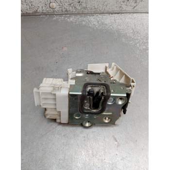 MOTOR CIERRE CENTRALIZADO TRASERO IZQUIERDO 1697302135Q3 5P 2006