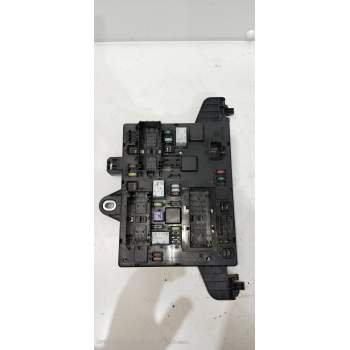 CAJA RELES / FUSIBLES 39132479 365927271 GMDR4 
