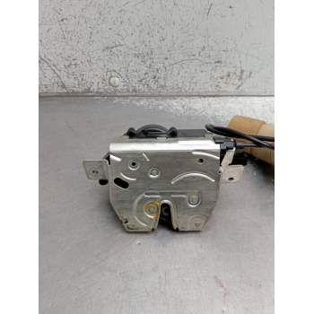 MOTOR CIERRE CENTRALIZADO PORTON 5P 2006