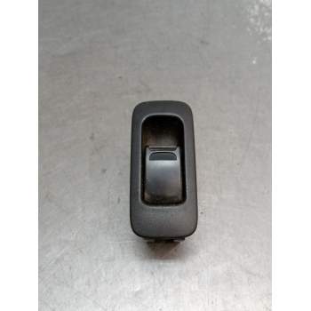 MANDO ELEVALUNAS DELANTERO DERECHO 3799575F0 C8HS35 2005