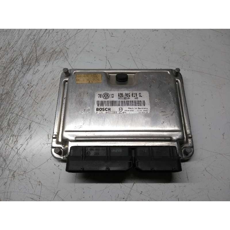 Recambio de centralita motor uce para volkswagen passat berlina (3b3) executive referencia OEM IAM 0281010944 038906019GL EDC15P