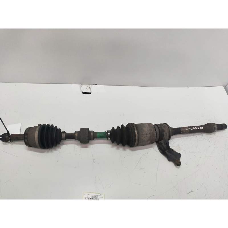 Recambio de transmision delantera derecha para hyundai accent (mc) gl crdi referencia OEM IAM K05 K06 15CRDI 2005