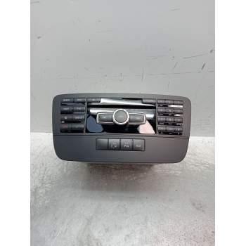 SISTEMA AUDIO / RADIO CD A2049002413 A2049018701 2013