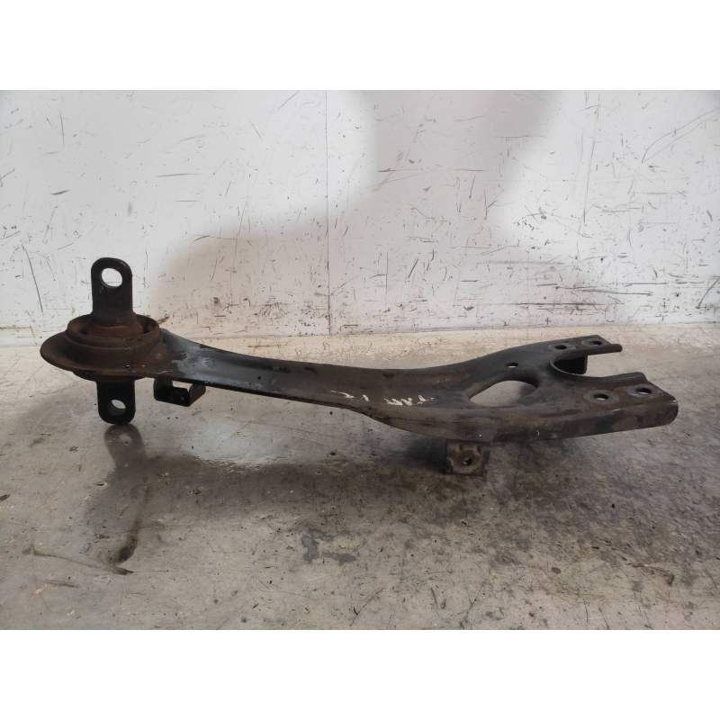 Recambio de brazo suspension inferior trasero izquierdo para kia magentis active referencia OEM IAM  20CRDI 2006