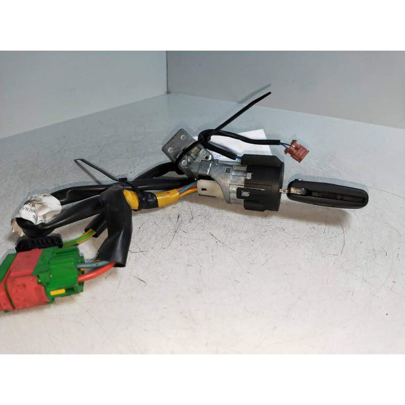 Recambio de conmutador de arranque para peugeot 1007 urban referencia OEM IAM N0502455  