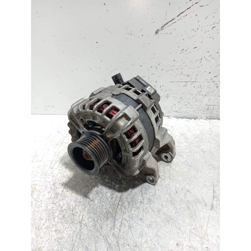 Recambio de alternador para opel zafira (c) excellence start/stop referencia OEM IAM 39047352  