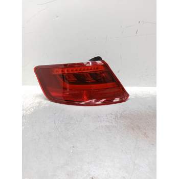 PILOTO TRASERO IZQUIERDO 8V4945095D 811001025048V4945095D 2012