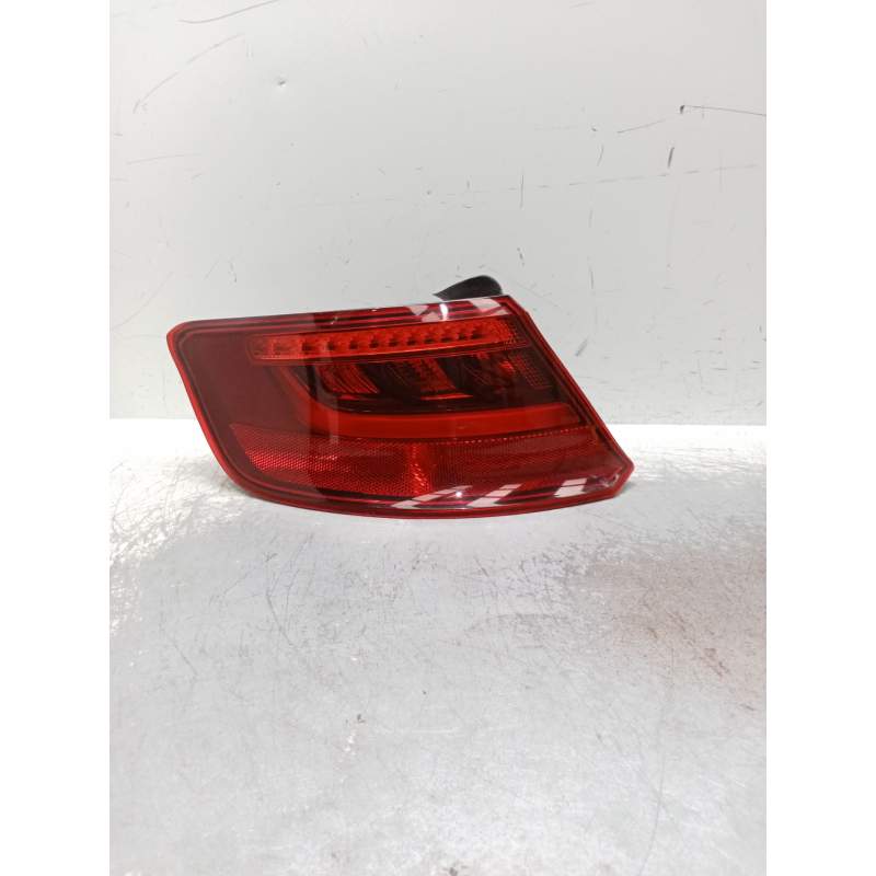 Recambio de piloto trasero izquierdo para audi a3 sportback (8va) ambiente referencia OEM IAM 8V4945095D 811001025048V4945095D 2