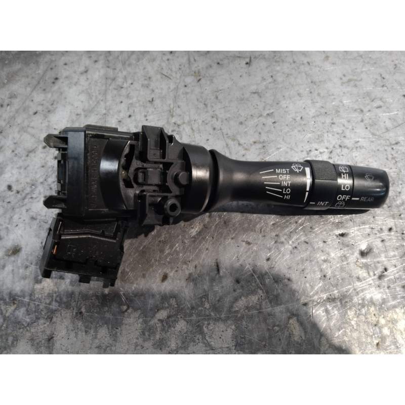 Recambio de mando limpia para toyota auris luna referencia OEM IAM 17F243 17F144 2006