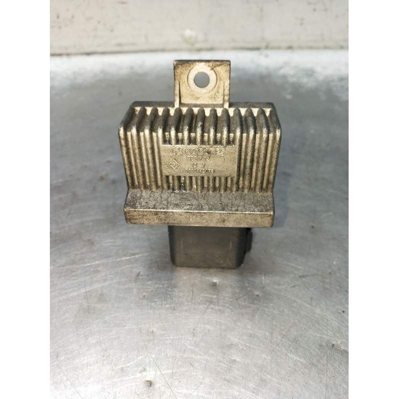 Recambio de caja precalentamiento para volvo s40 i (644) 1.9 di referencia OEM IAM 7700115078  2000