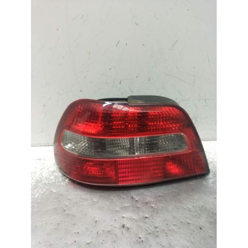 Recambio de piloto trasero izquierdo para volvo s40 i (644) 1.9 di referencia OEM IAM  4P 2000