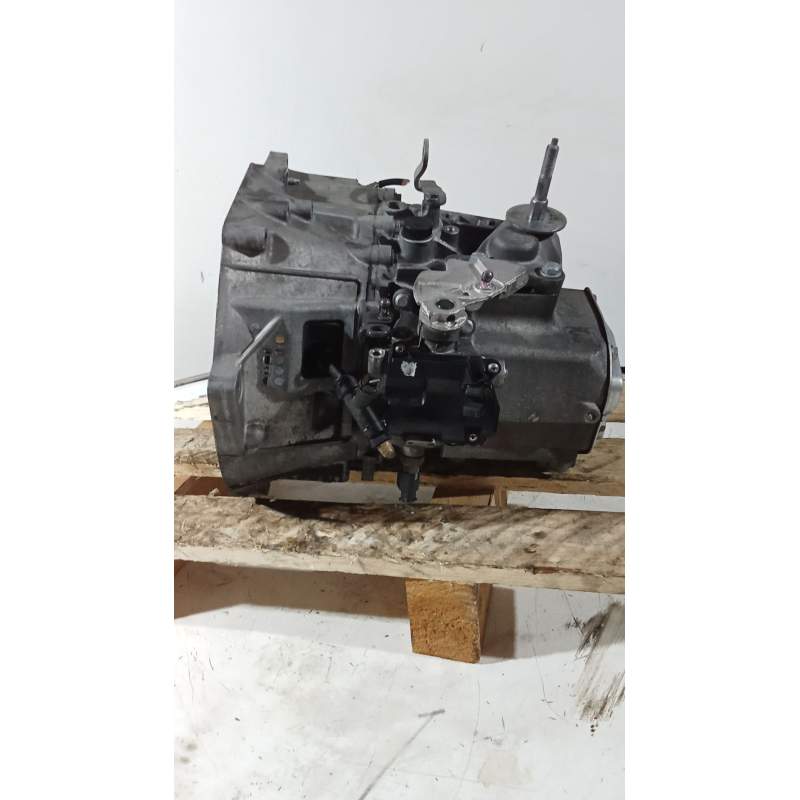 Recambio de caja cambios para peugeot 5008 (0u_, 0e_) 1.6 hdi referencia OEM IAM 20EA07 6v 1314318