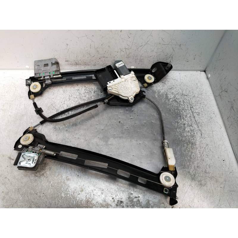 Recambio de elevalunas delantero izquierdo para volkswagen passat cc (357) 2.0 tdi referencia OEM IAM 3C095979  4P