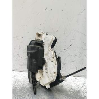 MOTOR CIERRE CENTRALIZADO DELANTERO DERECHO 561S1837016A 3P 