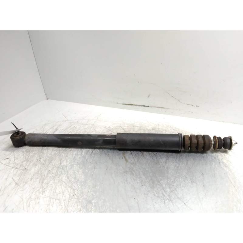 Recambio de amortiguador trasero para dacia sandero stepway referencia OEM IAM  15DCI 2008
