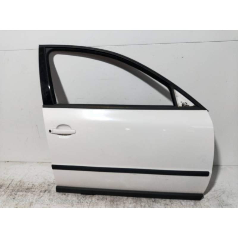 Recambio de puerta delantera derecha para volkswagen passat berlina (3b2) básico referencia OEM IAM  4P 1997