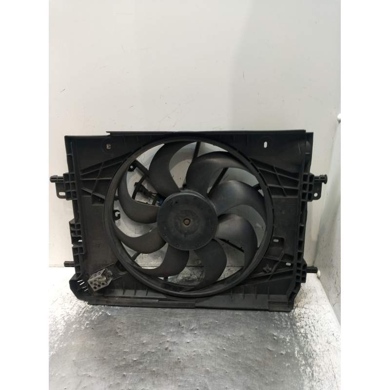 Recambio de electroventilador para dacia sandero ii (b8_) tce 90 (b8m1, b8ma) referencia OEM IAM 214818009R  2012