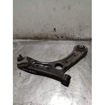 BRAZO SUSPENSION INFERIOR DELANTERO DERECHO 17CRDI 2015