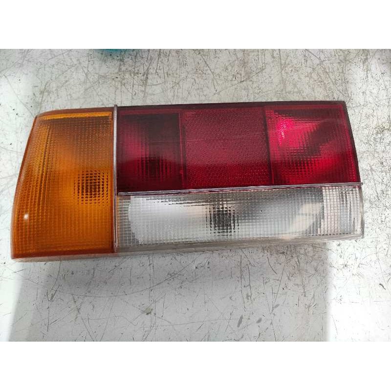 Recambio de piloto trasero izquierdo para peugeot 505 berlina srd referencia OEM IAM 635081  