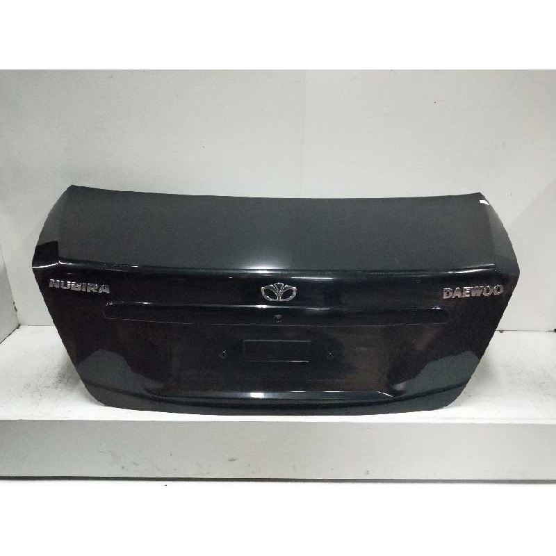 Recambio de tapa maletero para daewoo nubira berlina 1.8 cat referencia OEM IAM   