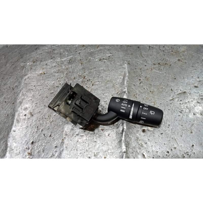Recambio de mando limpia para mazda 3 lim. () luxury referencia OEM IAM   2014