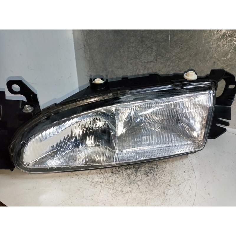 Recambio de faro izquierdo para ford mondeo berlina/familiar (fd) referencia OEM IAM   93