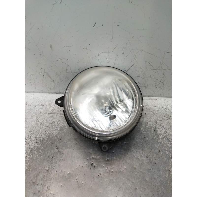 Recambio de faro izquierdo para jeep cherokee (kj) referencia OEM IAM   2001