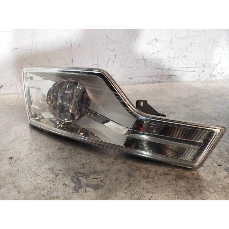 Recambio de faro antiniebla izquierdo para citroën c5 berlina exclusive referencia OEM IAM 27156100 27156300 2008