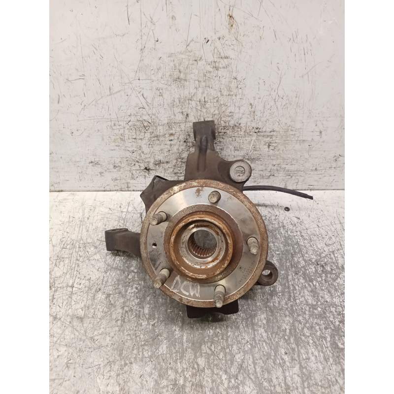 Recambio de mangueta delantera derecha para chevrolet captiva (c100, c140) 2.0 d referencia OEM IAM  20VCDI 2006
