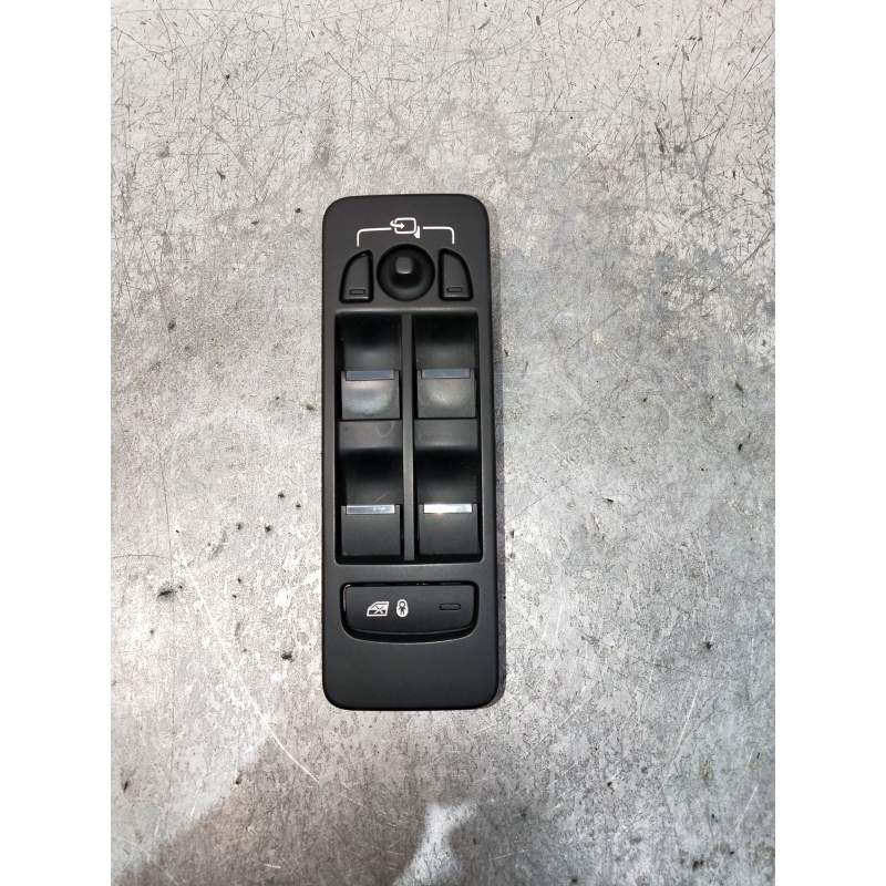 Recambio de mando elevalunas delantero izquierdo para land rover discovery sport s referencia OEM IAM FK7214540AB  5P