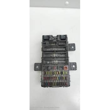 CAJA RELES / FUSIBLES SMGG213 22CTDI 2006