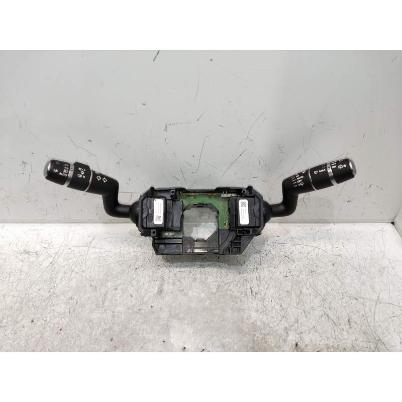 Recambio de mando luces para land rover discovery sport s referencia OEM IAM FK7213N064DA  