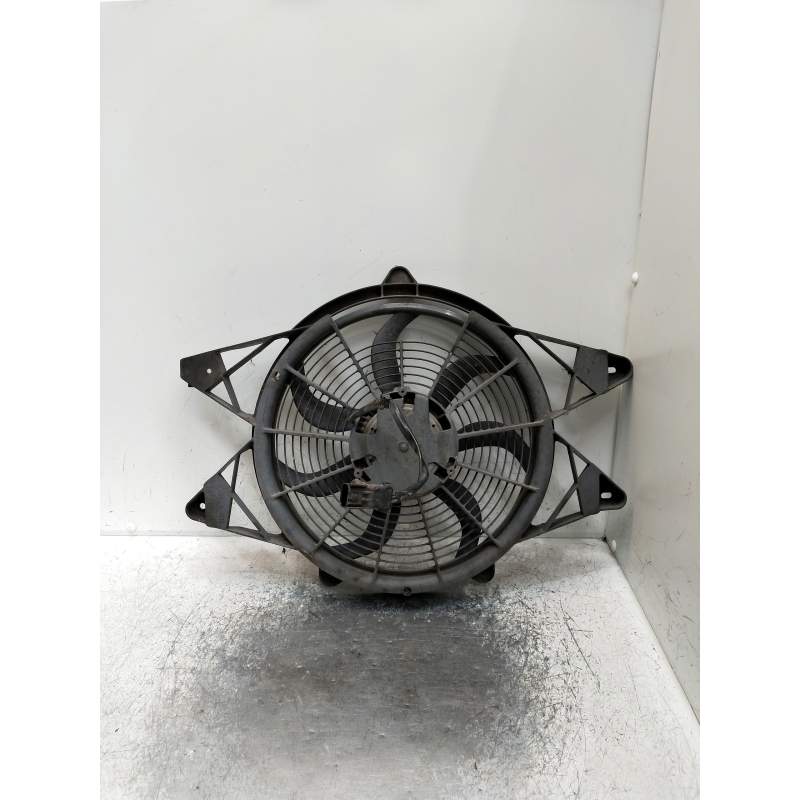 Recambio de electroventilador para jeep cherokee (kj) referencia OEM IAM 5000660 28D 2001