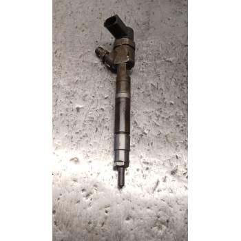 INYECTOR A6110701687 0986435056 BOSCH