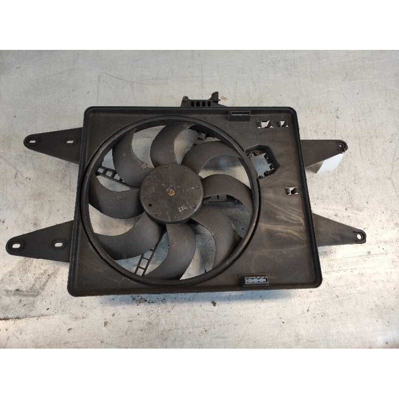 Recambio de electroventilador para fiat doblo cargo (223) 1.9 diesel cat referencia OEM IAM 834900200  