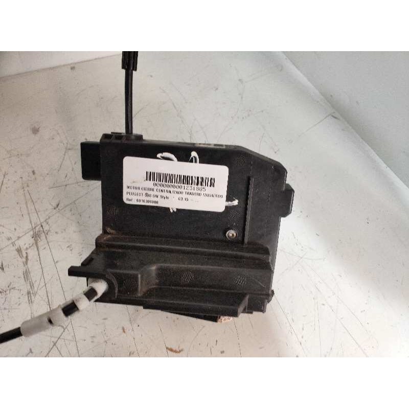 Recambio de motor cierre centralizado trasero izquierdo para peugeot 308 sw style referencia OEM IAM 9810309980  