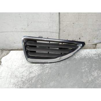 REJILLA DELANTERA 7700428963 IZQUIERDA 1999