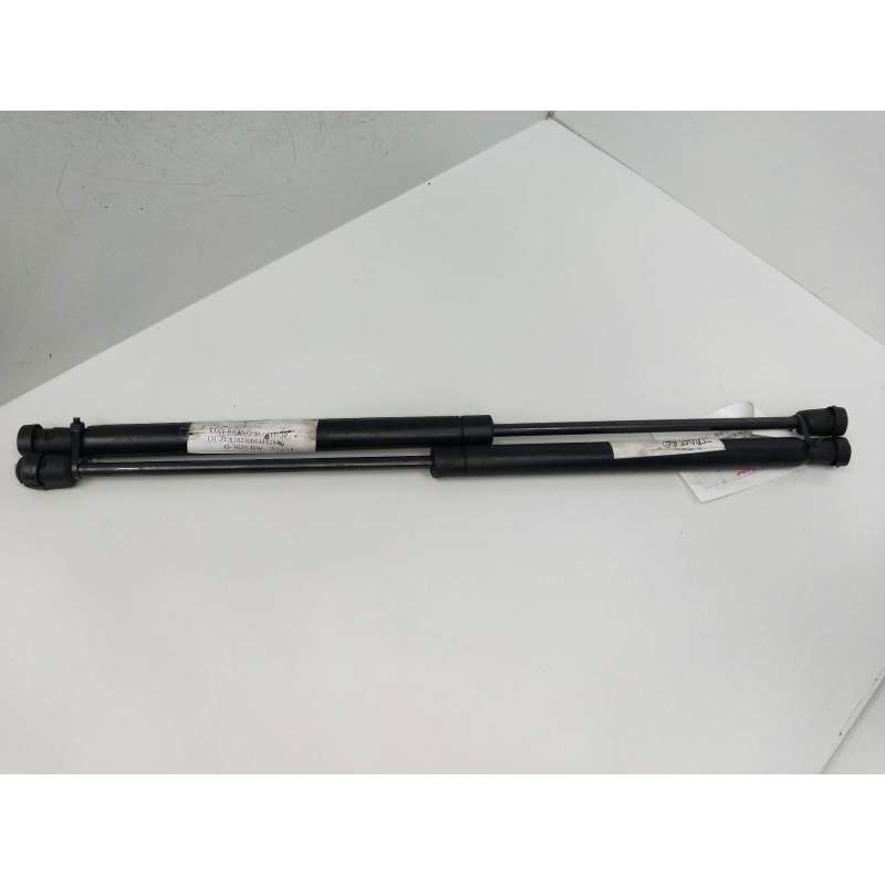 Recambio de amortiguadores maletero / porton para fiat bravo (182) 1.9 turbodiesel referencia OEM IAM 7774707  