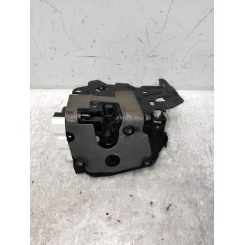 MOTOR CIERRE CENTRALIZADO TRASERO IZQUIERDO 5P