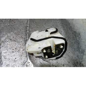 MOTOR CIERRE CENTRALIZADO TRASERO DERECHO 5D21E0064 5P 2014