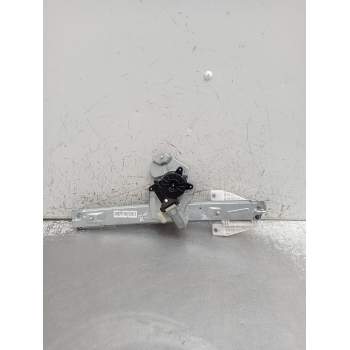 ELEVALUNAS DELANTERO IZQUIERDO MN3222011906176 S23C4324Q0008 