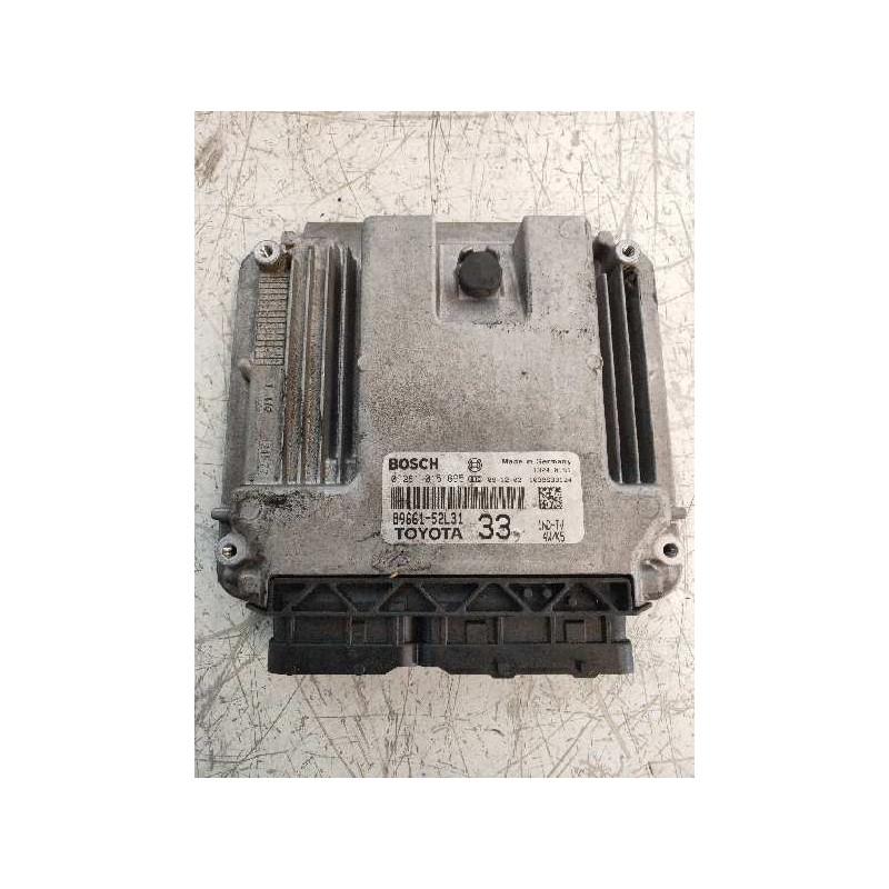 Recambio de centralita motor uce para toyota urban cruiser active referencia OEM IAM 0281015695 8966152L31 33