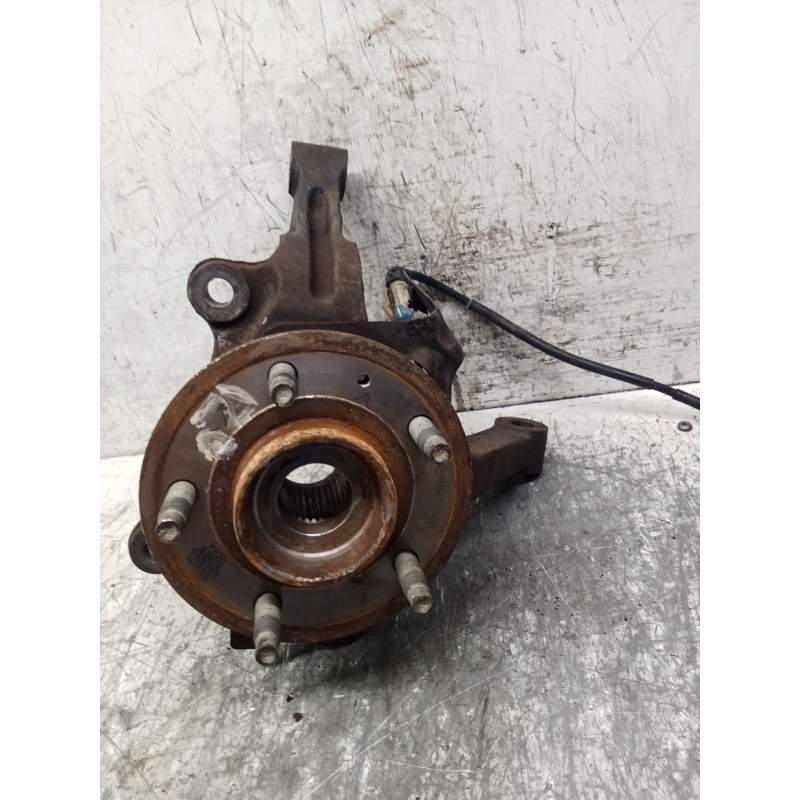 Recambio de mangueta delantera izquierda para chevrolet captiva (c100, c140) 2.0 d referencia OEM IAM  20VCDI 2006