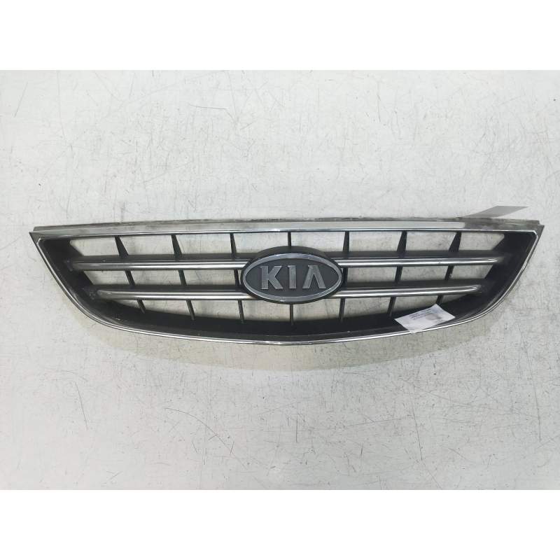 Recambio de rejilla delantera para kia carens 2.0 crdi ex monovolumen referencia OEM IAM   