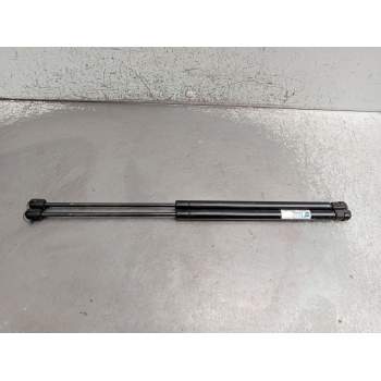 AMORTIGUADORES MALETERO / PORTON JB550550 J27239U1560 1999