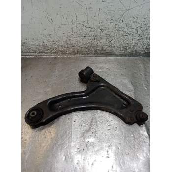BRAZO SUSPENSION INFERIOR DELANTERO DERECHO 17DTI 2001