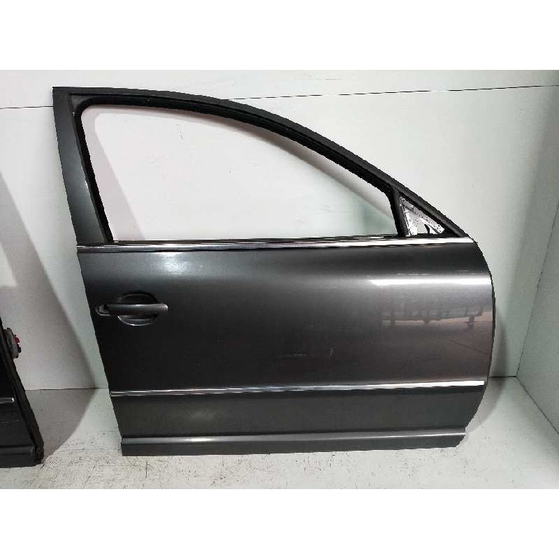 Recambio de puerta delantera derecha para skoda superb (3u4) classic referencia OEM IAM   