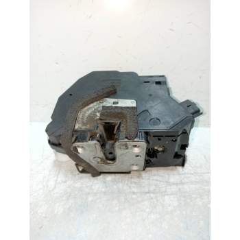 MOTOR CIERRE CENTRALIZADO DELANTERO IZQUIERDO 805011929R 5P 2012